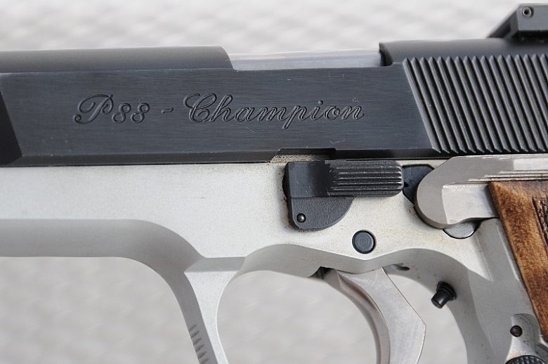 Walther P 88 Champion_2